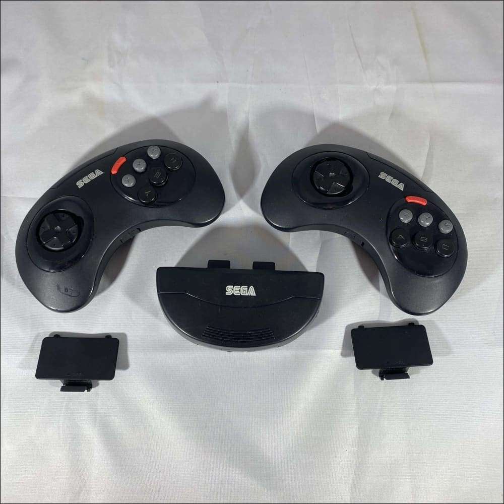 Buy Megadrive wireless infrared control pads -@ 8BitBeyond Buy Megadrive wireless infrared control pads -@ 8BitBeyond